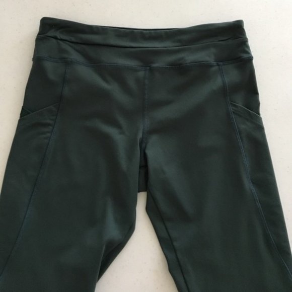 Dark Green Athletic Mesh Pocket Leggings - Size Medium - Picture 3 of 4